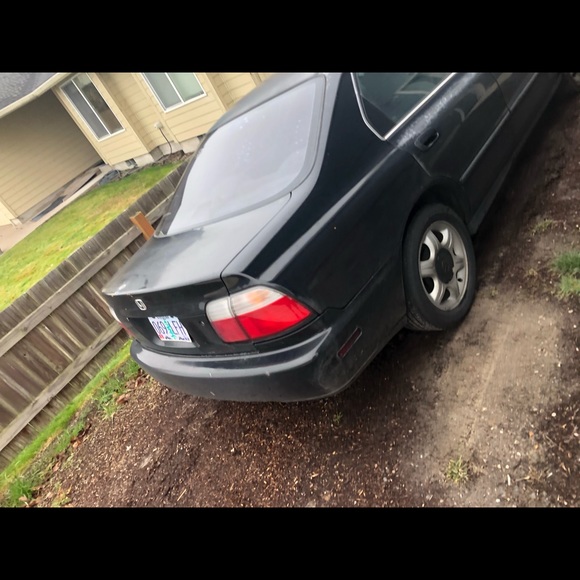 1997 Honda Accord - Picture 1 of 3